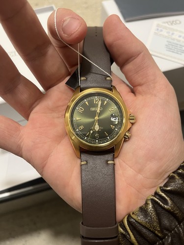Seiko alpinist spb210j1 - seiko,